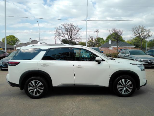 2022 Nissan Pathfinder SL 2WD Plano TX