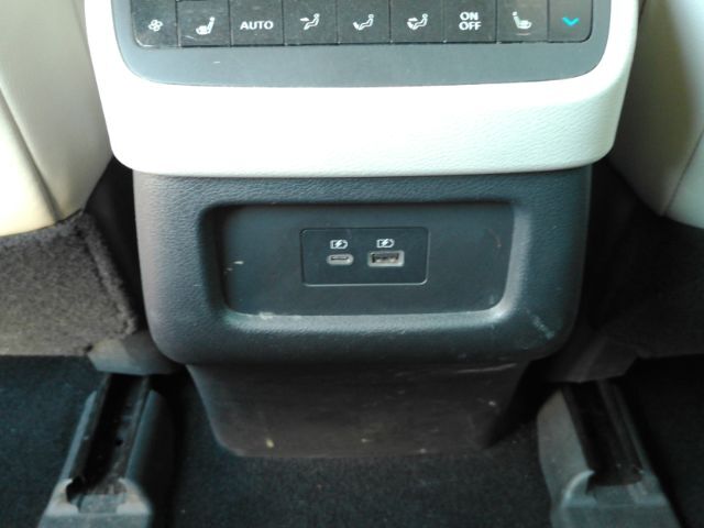 2022 Nissan Pathfinder SL 2WD Plano TX