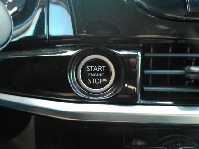 2022 Nissan Pathfinder SL 2WD Plano TX