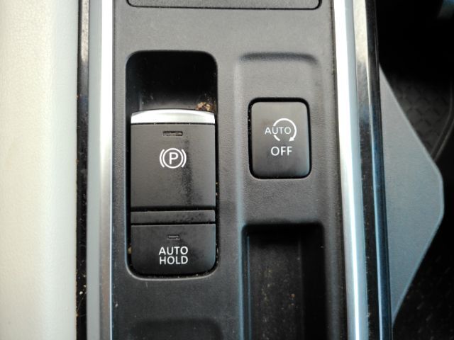 2022 Nissan Pathfinder SL 2WD Plano TX
