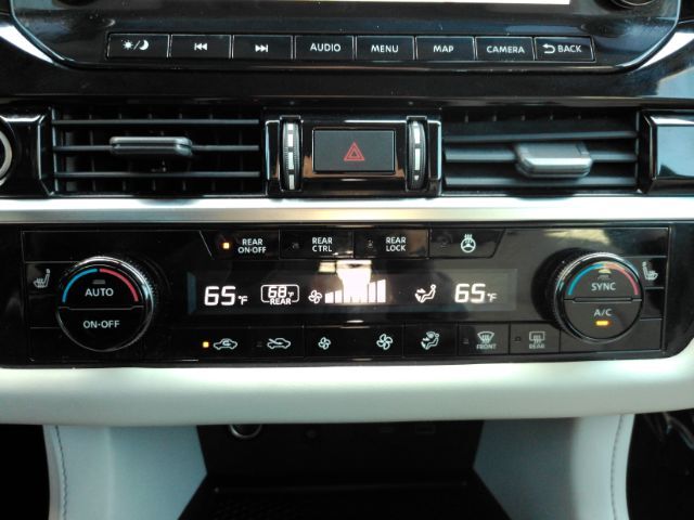 2022 Nissan Pathfinder SL 2WD Plano TX