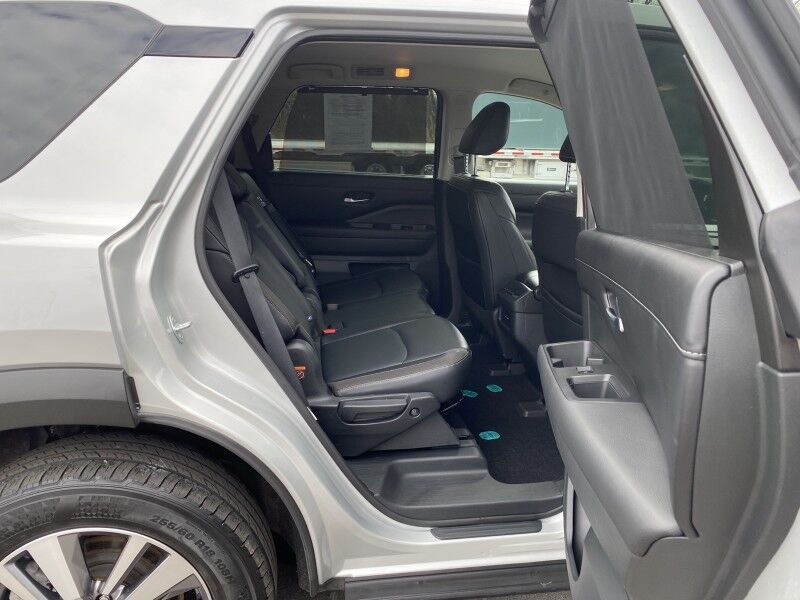 2022 Nissan Pathfinder SL Bristol  PA