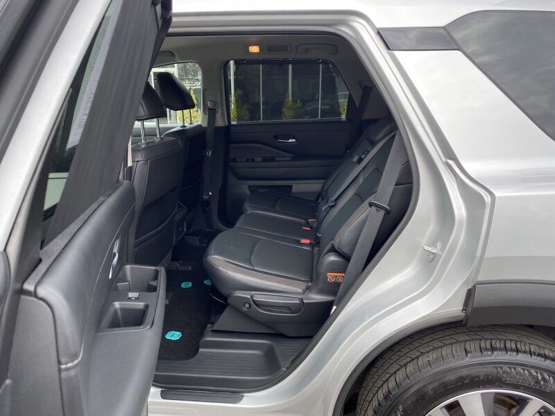 2022 Nissan Pathfinder SL Bristol  PA