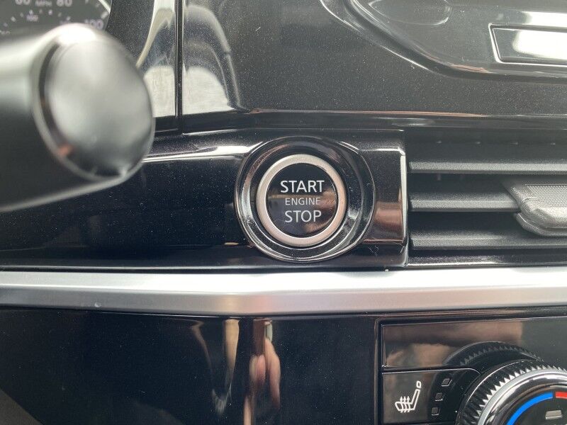2022 Nissan Pathfinder SL Bristol  PA