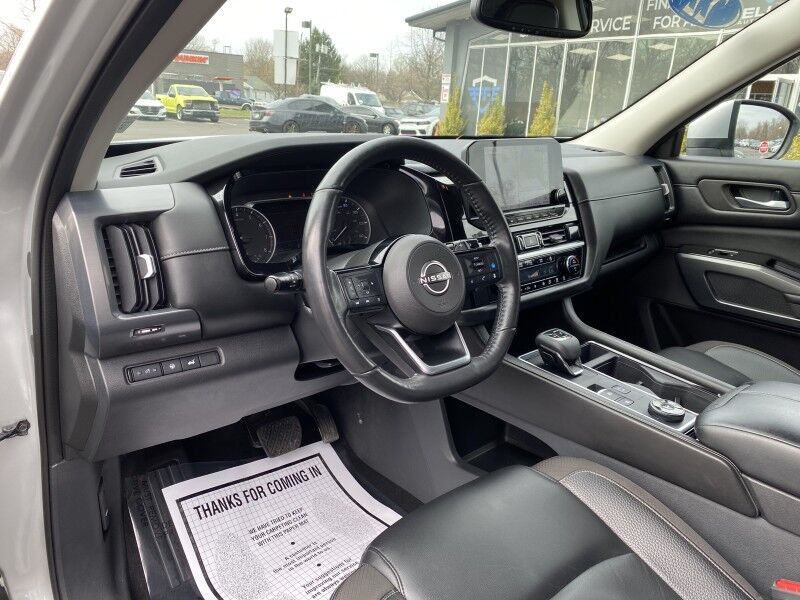 2022 Nissan Pathfinder SL Bristol  PA