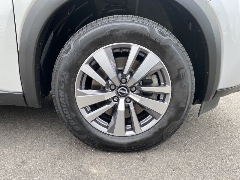 2022 Nissan Pathfinder SL Bristol  PA