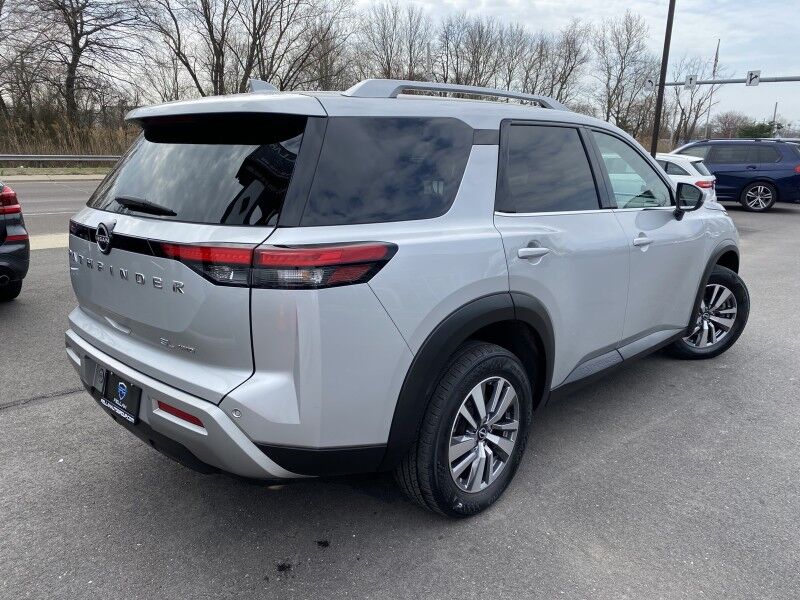 2022 Nissan Pathfinder SL Bristol  PA