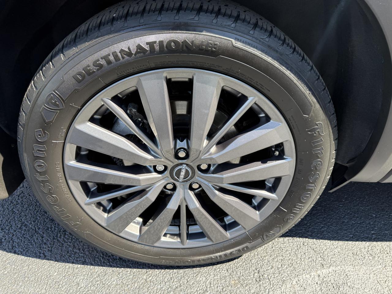 2022 Nissan Pathfinder SL Connellsville PA