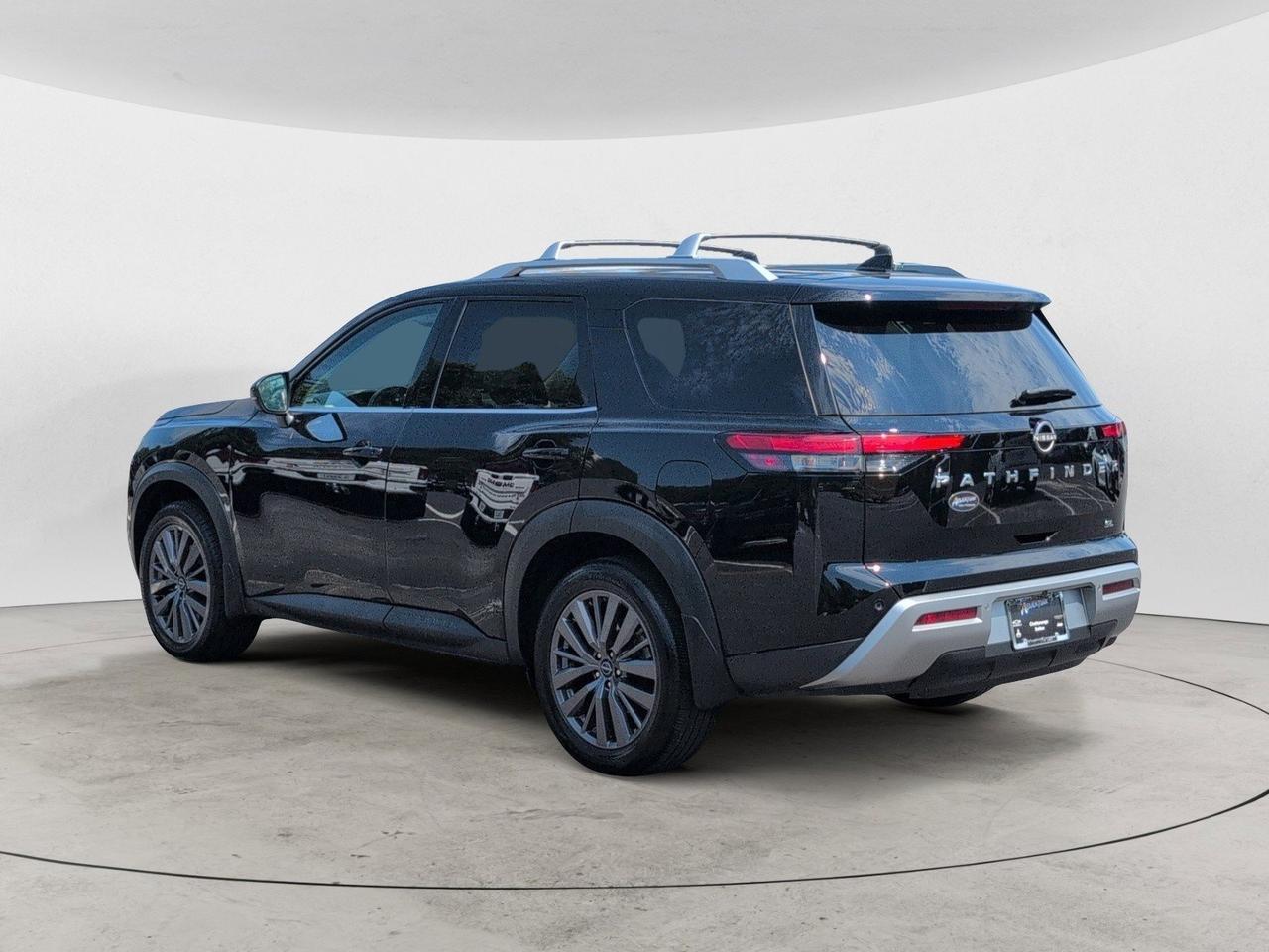 2022 Nissan Pathfinder SL Dalton GA