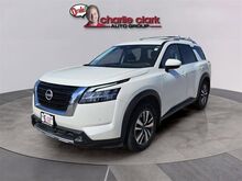 2022_Nissan_Pathfinder_SL_ El Paso TX