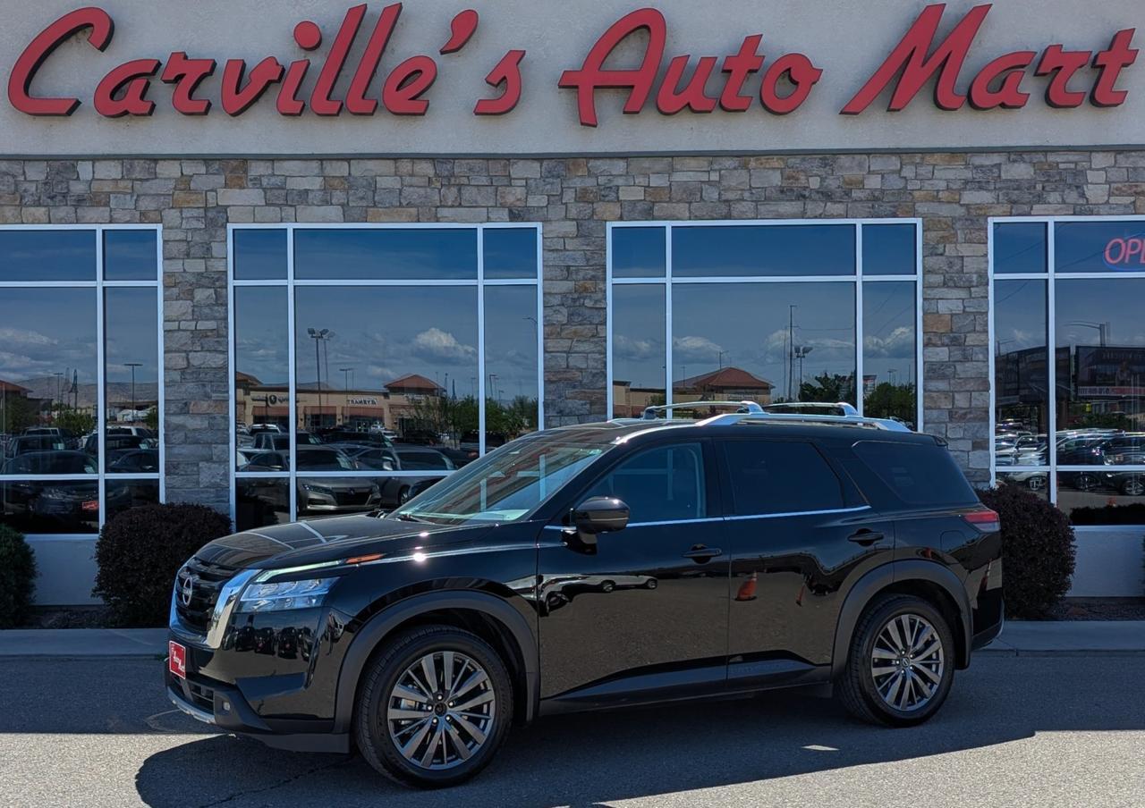 2022 Nissan Pathfinder SL