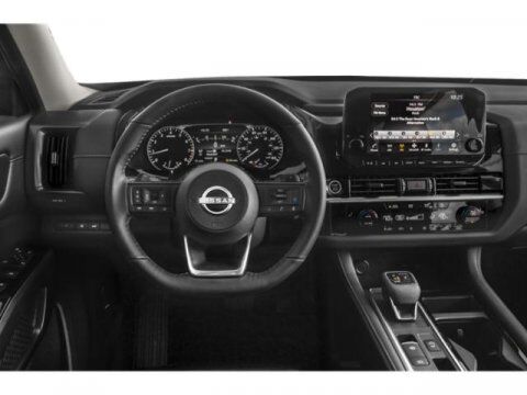2022 Nissan Pathfinder SL Hurst TX