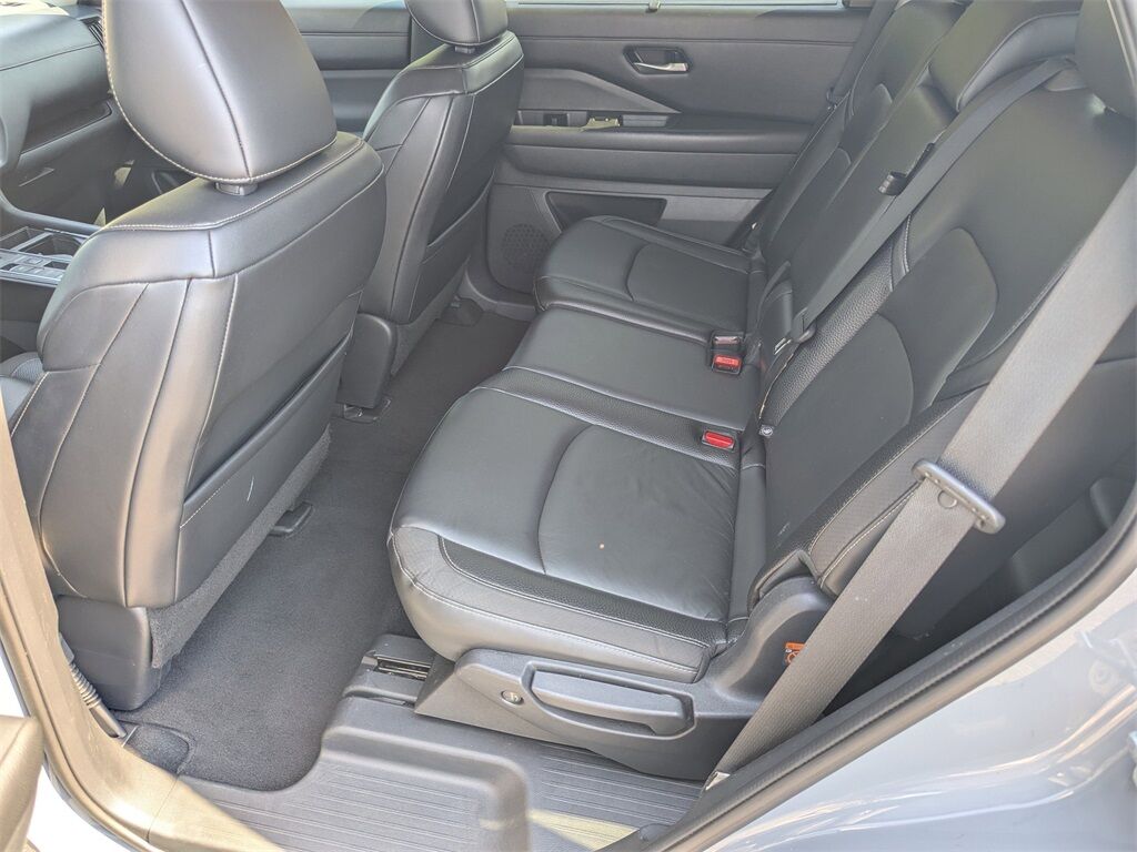 2022 Nissan Pathfinder SL Kennesaw GA