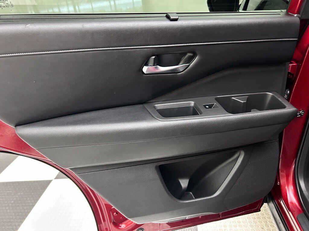 2022 Nissan Pathfinder SL Portland OR