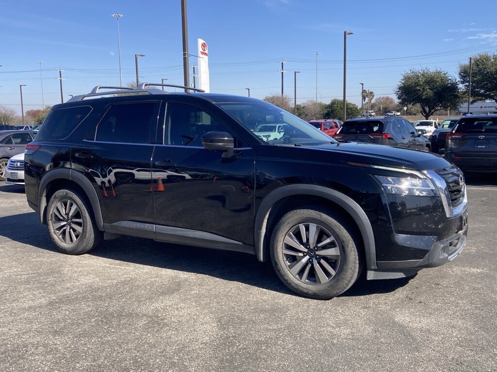 2022 Nissan Pathfinder SL San Antonio TX
