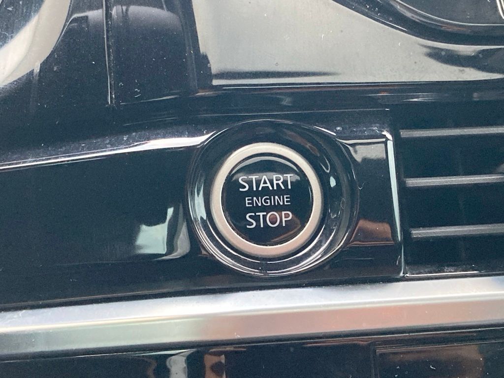 2022 Nissan Pathfinder SL San Antonio TX