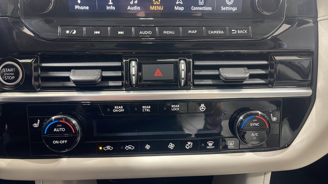 2022 Nissan Pathfinder SL Sherwood Park AB