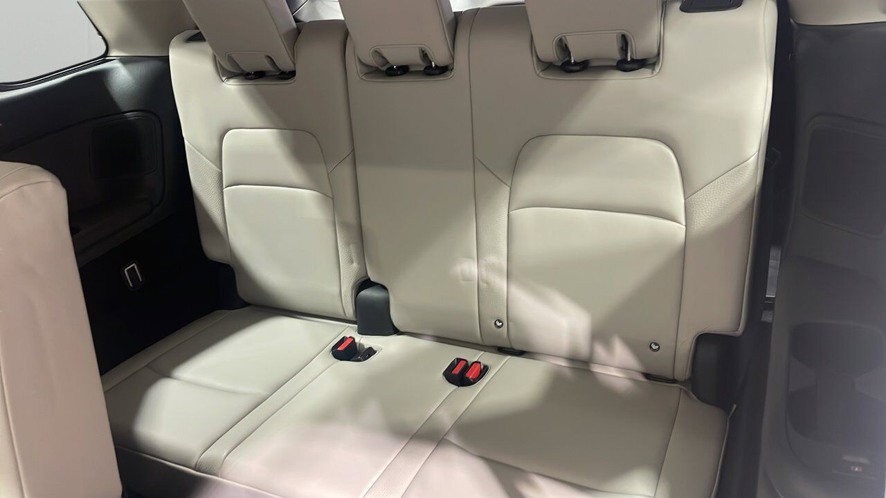 2022 Nissan Pathfinder SL Sherwood Park AB