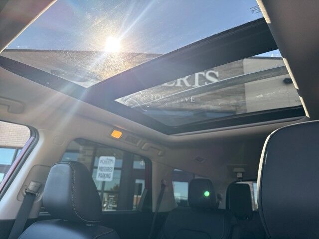 2022 Nissan Pathfinder SL Springfield IL