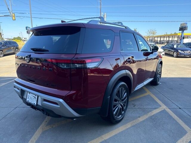 2022 Nissan Pathfinder SL Springfield IL