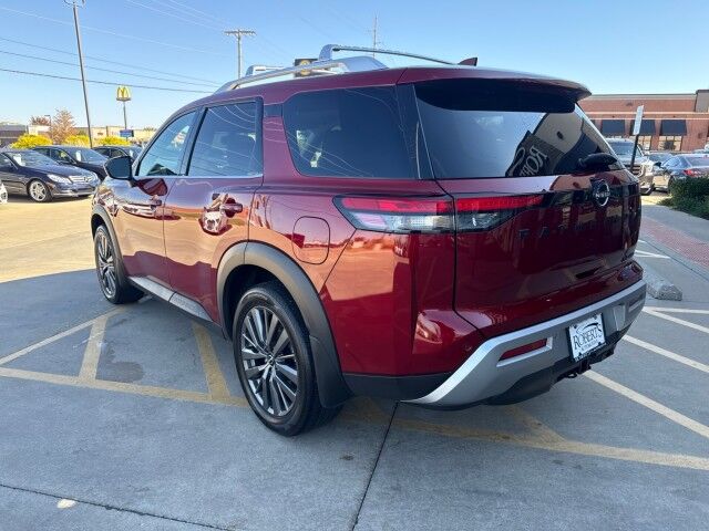 2022 Nissan Pathfinder SL Springfield IL