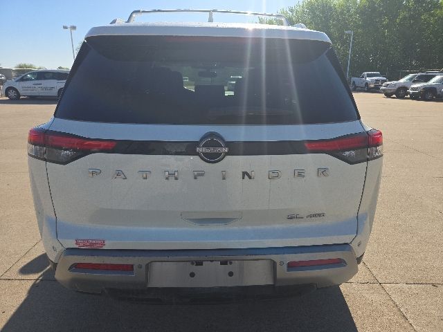 2022 Nissan Pathfinder SL West Burlington IA