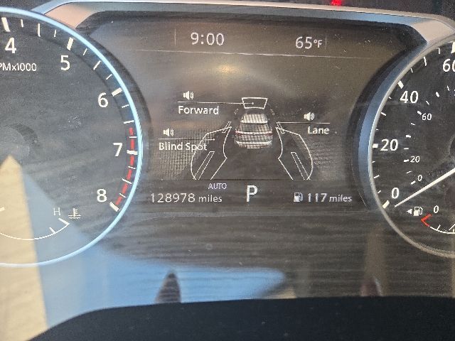 2022 Nissan Pathfinder SL West Burlington IA