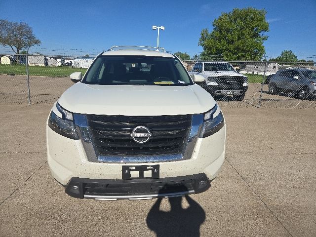 2022 Nissan Pathfinder SL West Burlington IA