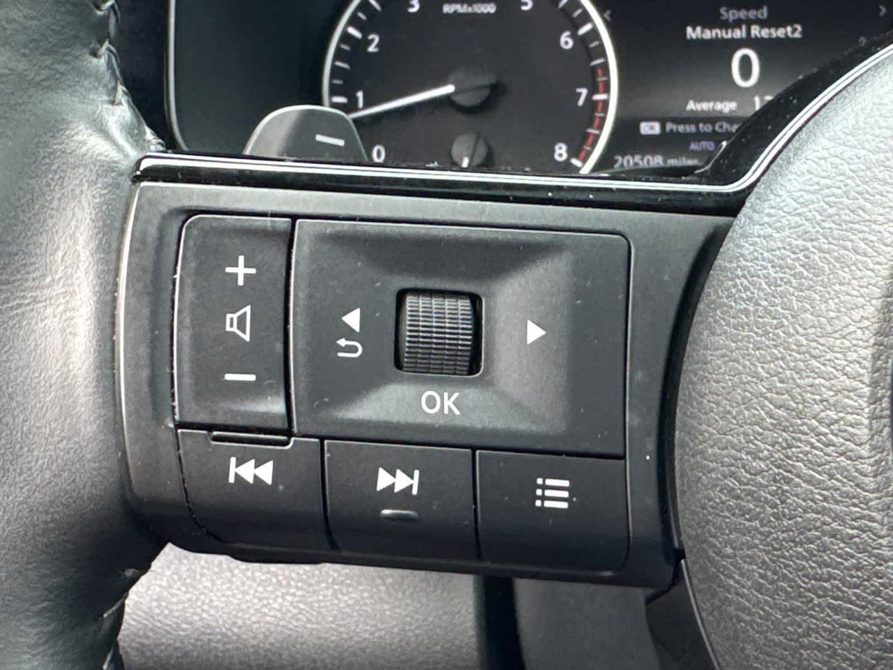 2022 Nissan Pathfinder SL Dartmouth MA