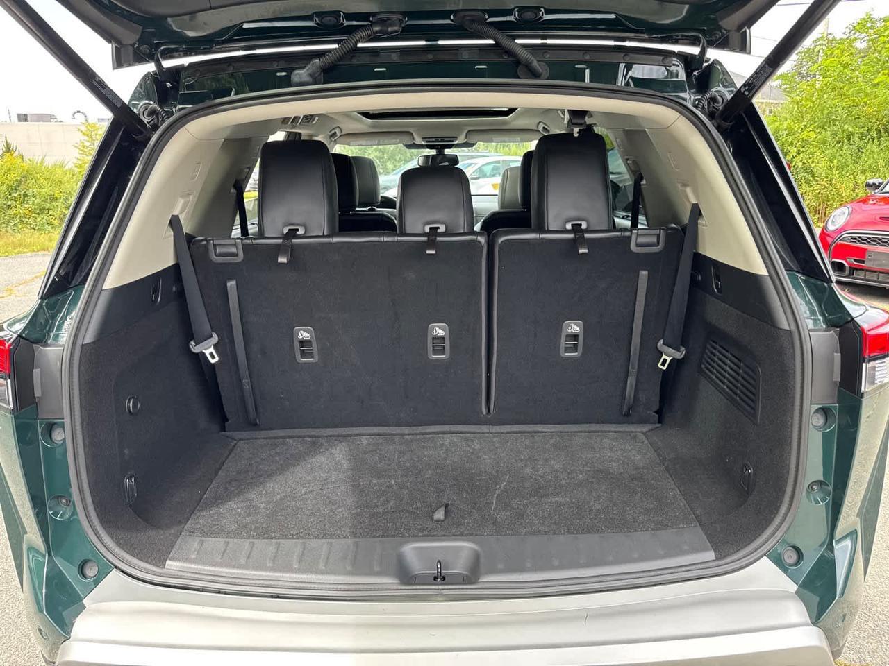 2022 Nissan Pathfinder SL Dartmouth MA