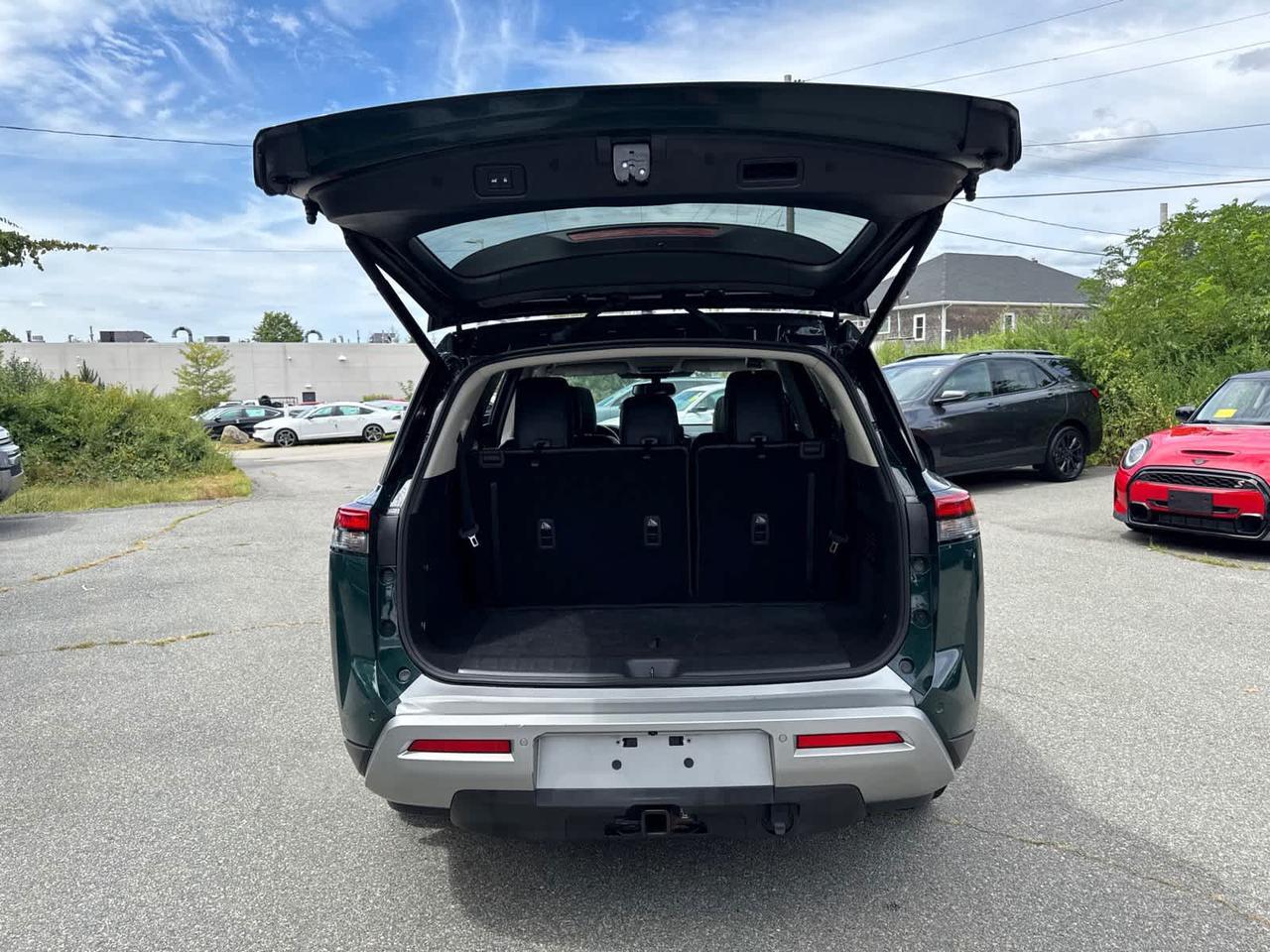 2022 Nissan Pathfinder SL Dartmouth MA