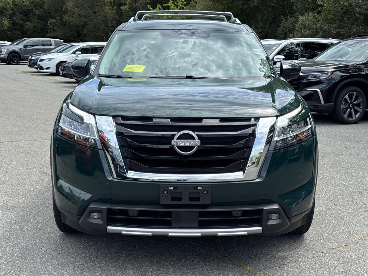 2022 Nissan Pathfinder SL Dartmouth MA