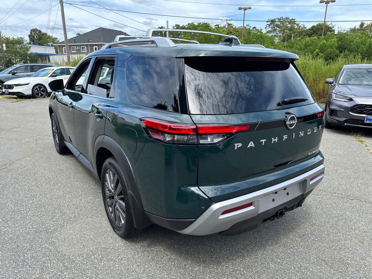 2022 Nissan Pathfinder SL Dartmouth MA