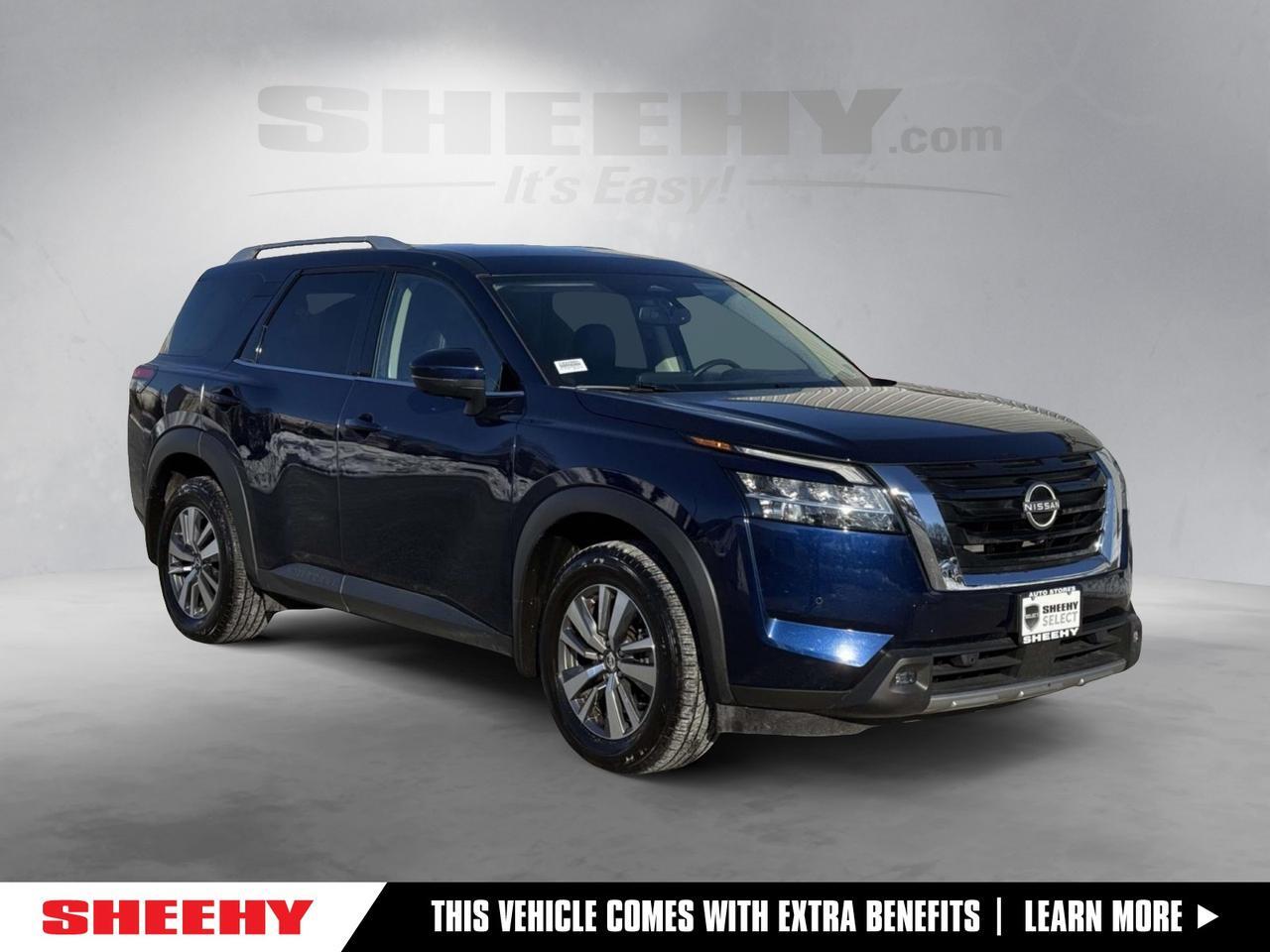 2022 Nissan Pathfinder SL