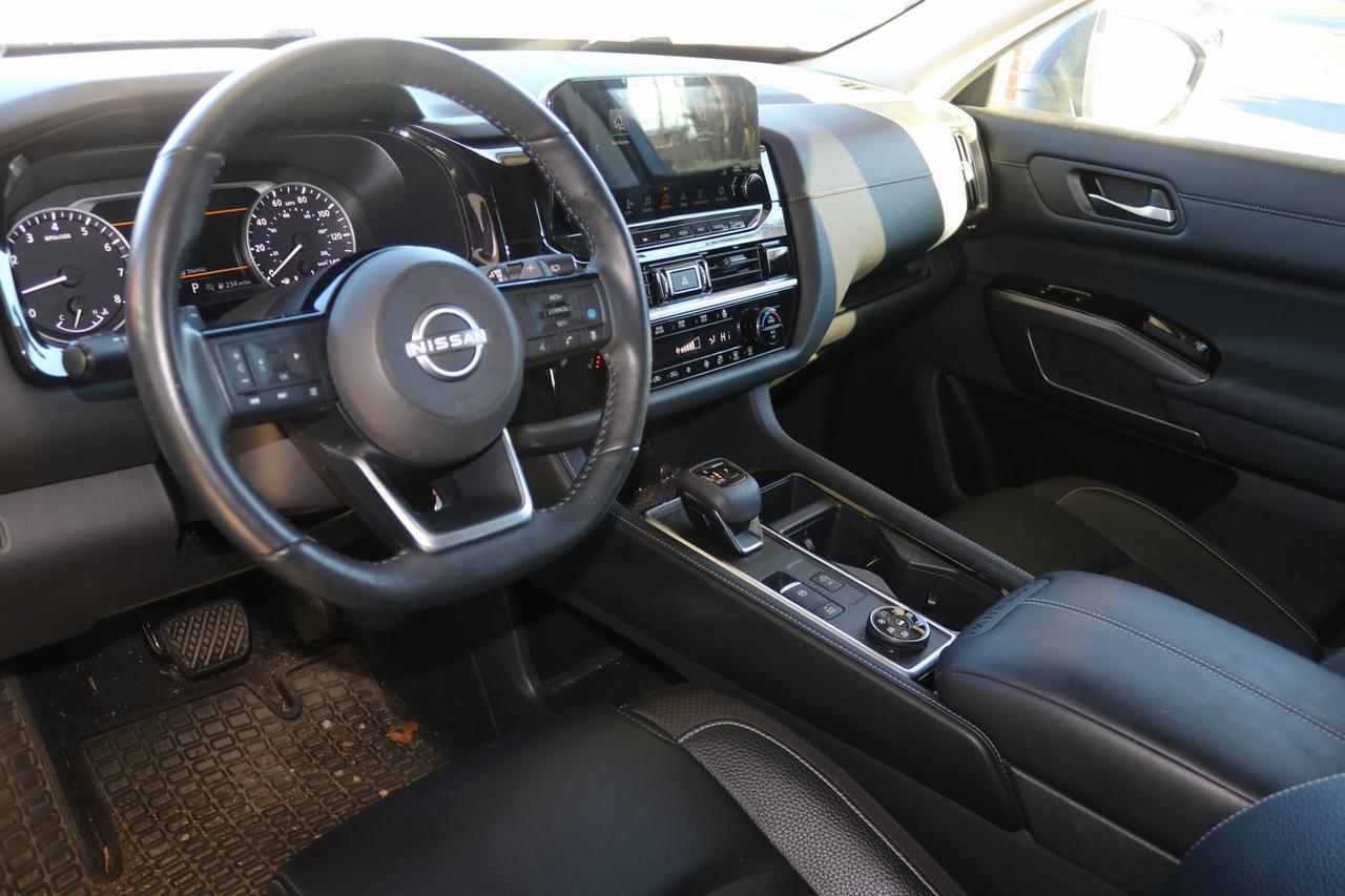 2022 Nissan Pathfinder SL Fredericksburg VA