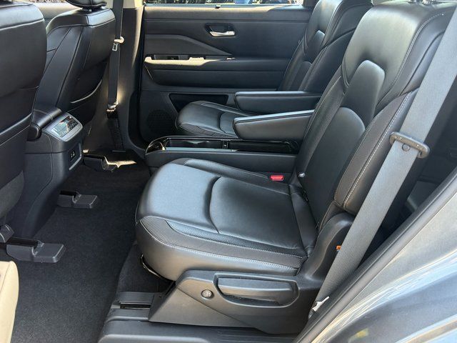 2022 Nissan Pathfinder SL Springfield VA
