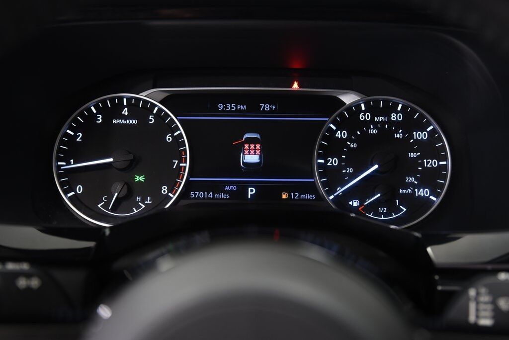 2022 Nissan Pathfinder SV Akron