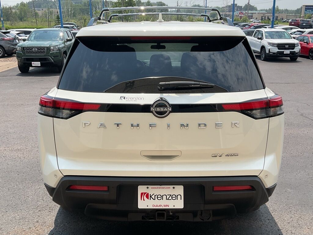 2022 Nissan Pathfinder SV Duluth MN