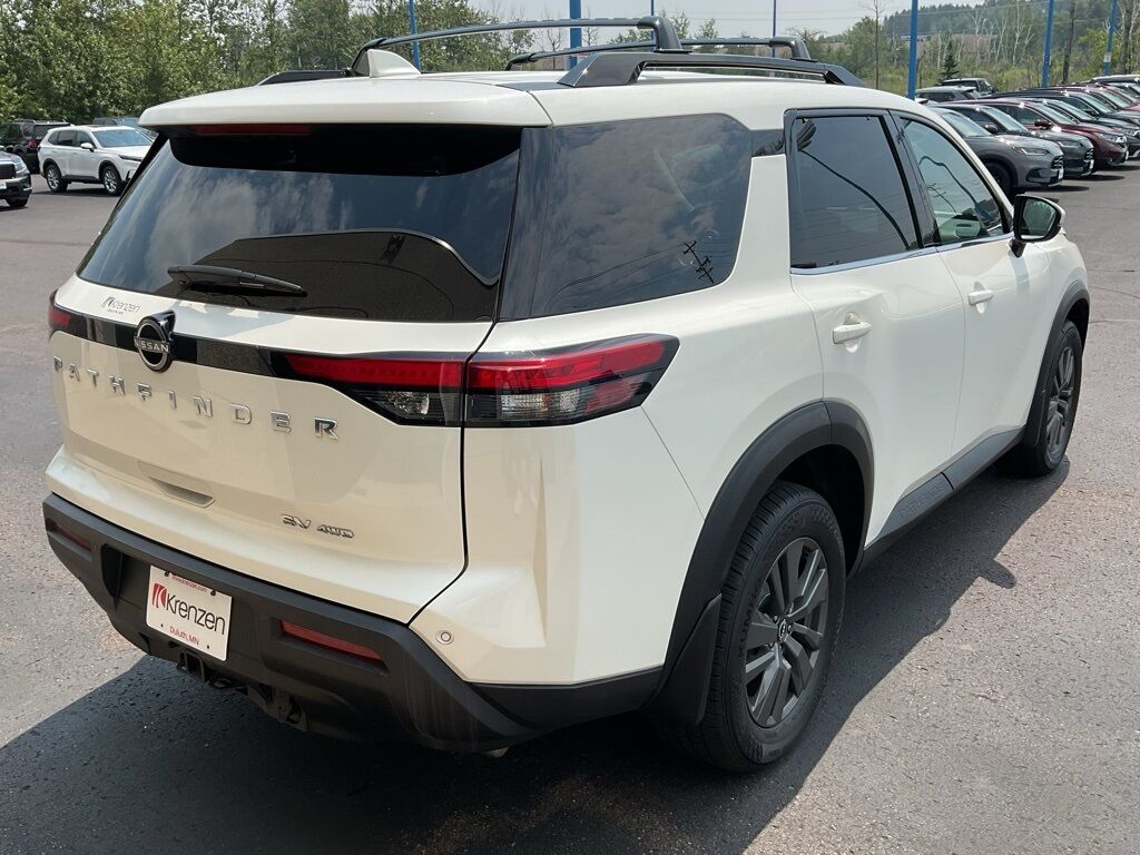 2022 Nissan Pathfinder SV Duluth MN