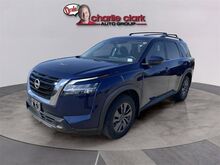 2022_Nissan_Pathfinder_SV_ El Paso TX