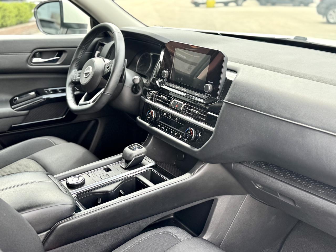 2022 Nissan Pathfinder SV Elmhurst IL