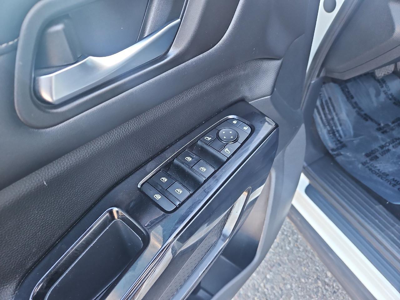 2022 Nissan Pathfinder SV Grand Junction CO