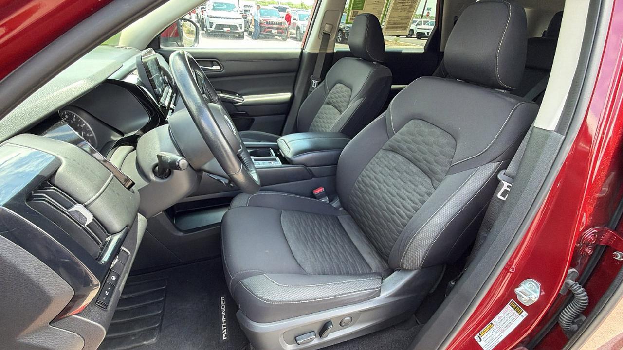 2022 Nissan Pathfinder SV New Braunfels TX