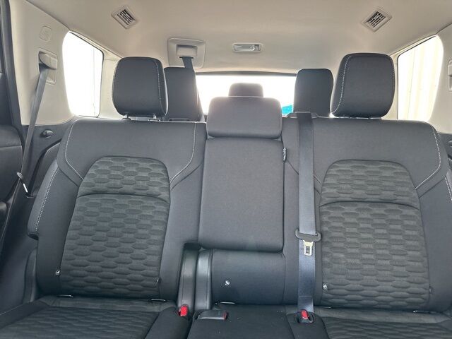 2022 Nissan Pathfinder SV Watertown SD