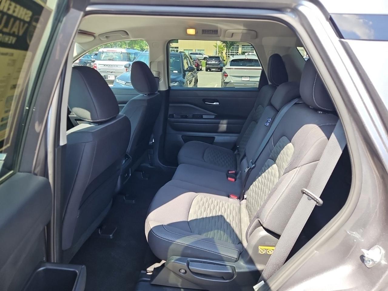 2022 Nissan Pathfinder SV Waldorf MD