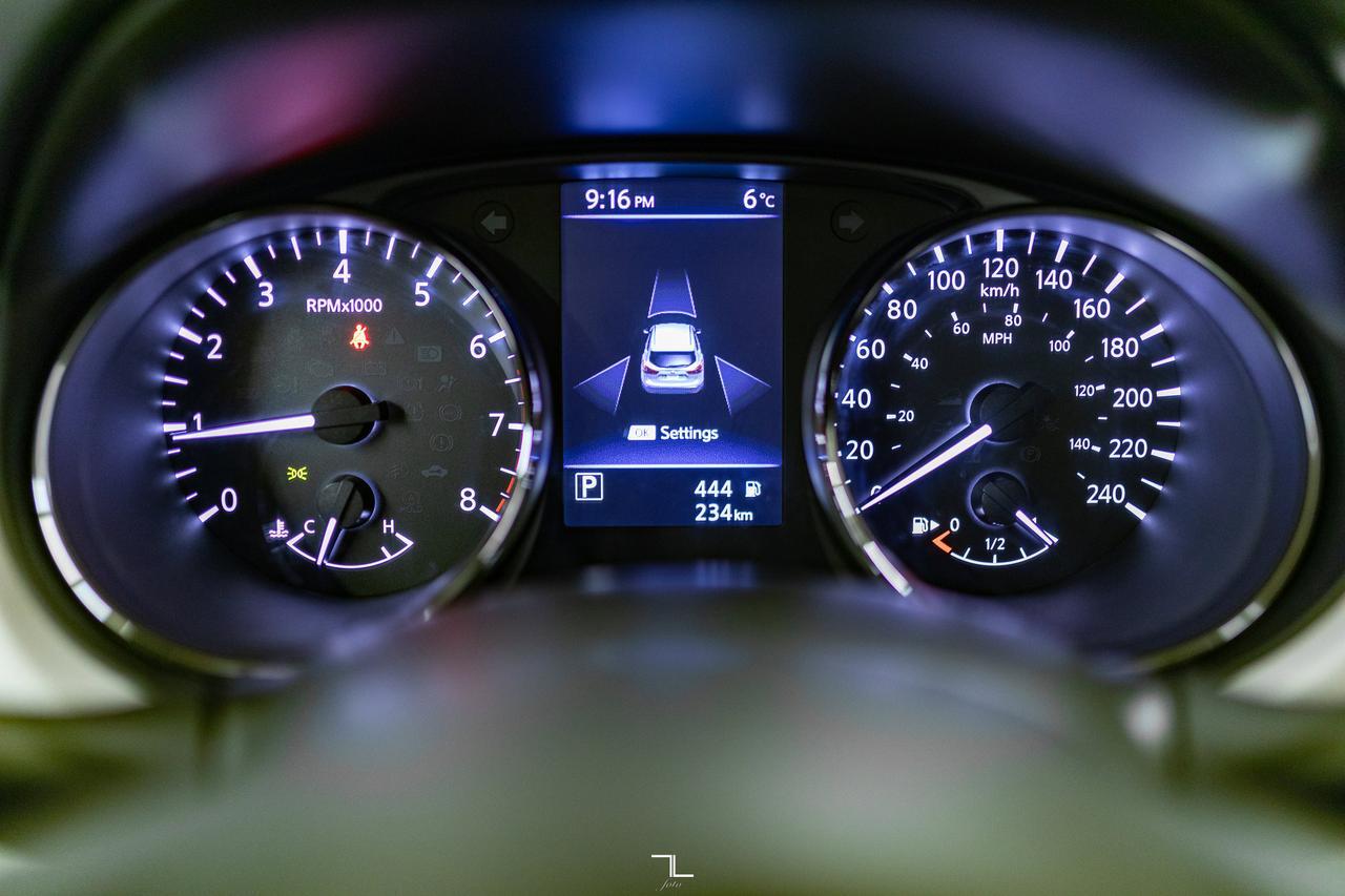 2022 Nissan Qashqai AWD SV Roof BCam Red Deer AB