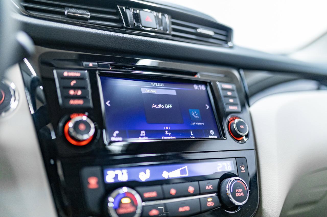 2022 Nissan Qashqai AWD SV Roof BCam Red Deer AB