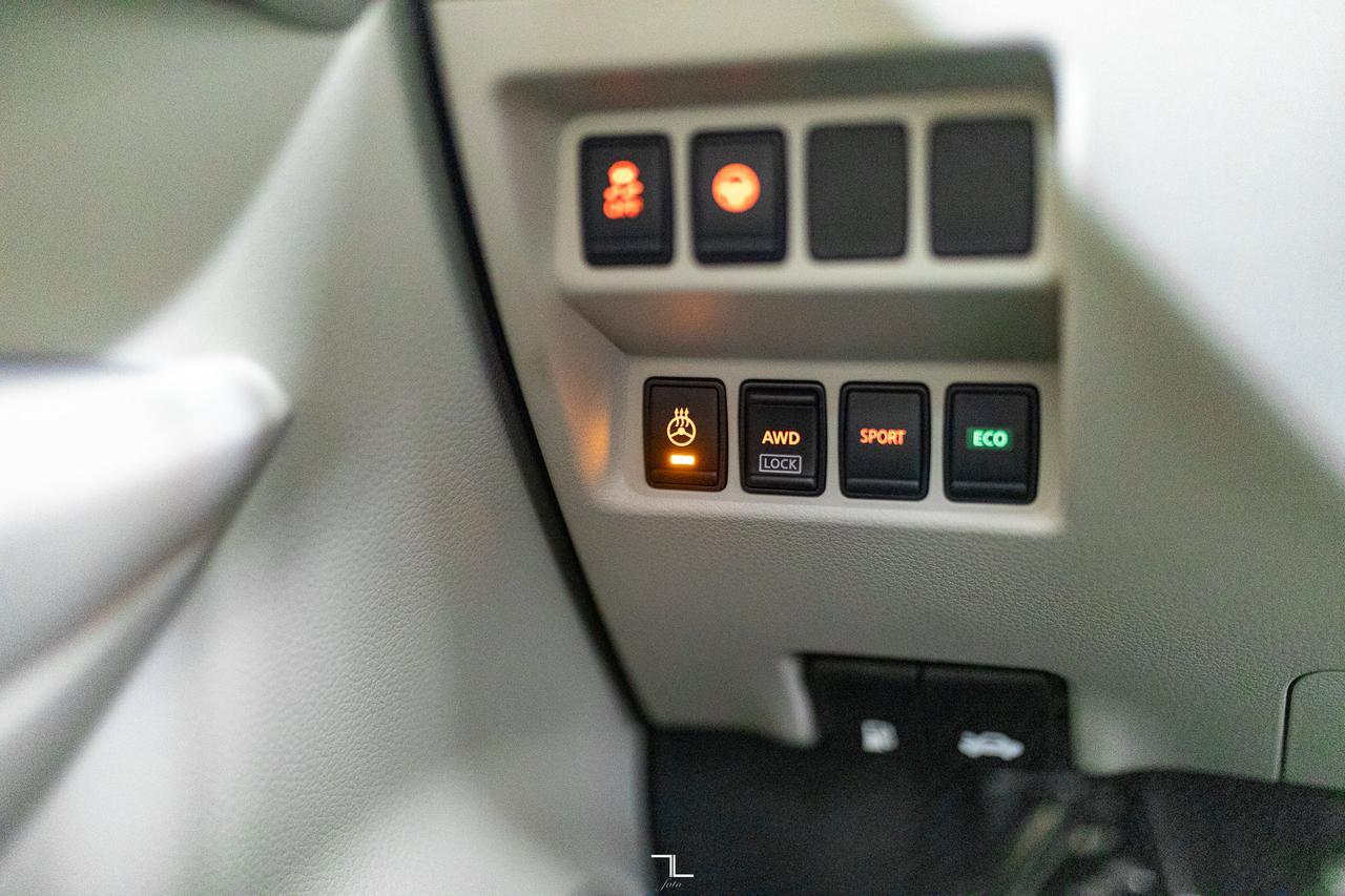 2022 Nissan Qashqai AWD SV Roof BCam Red Deer AB