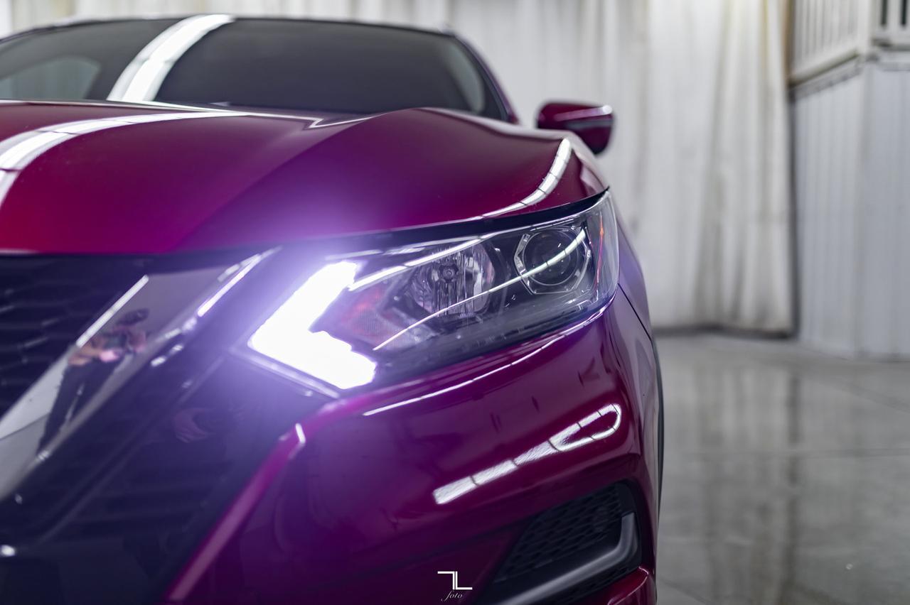 2022 Nissan Qashqai AWD SV Roof BCam Red Deer AB