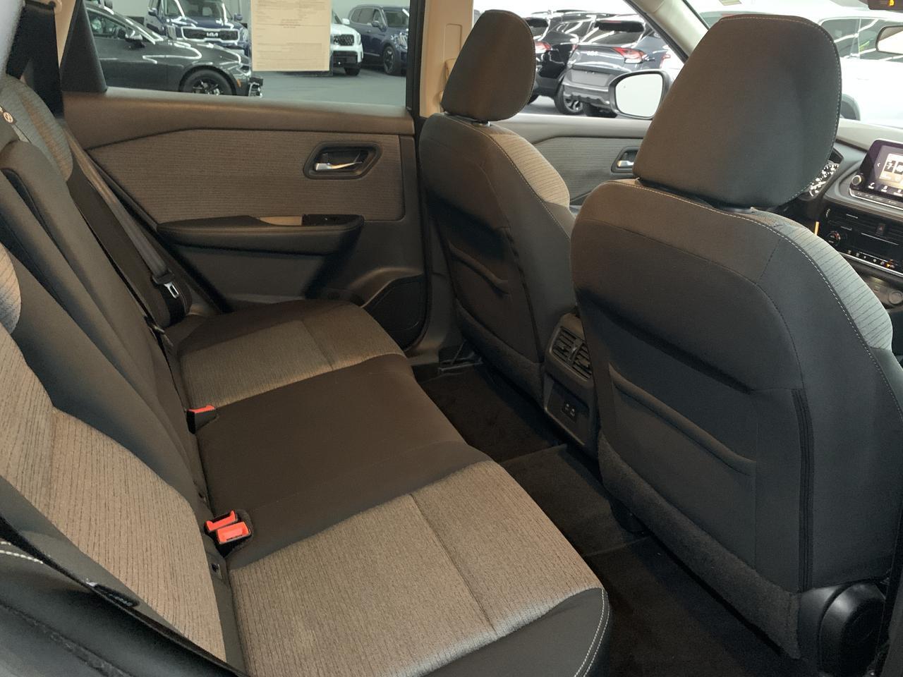 2022 Nissan Rogue AWD SV Benwood WV